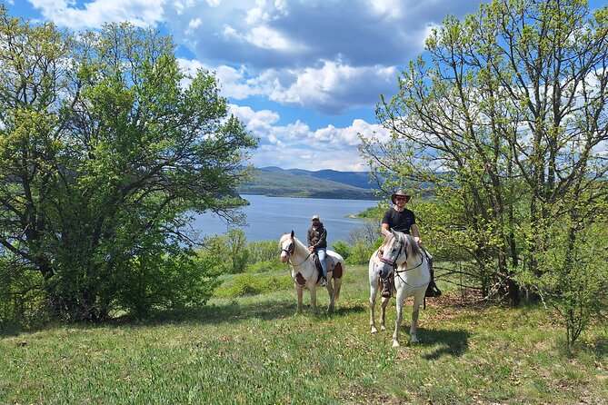 Escape Sofia: horse ride through Bulgaria´s beauty - One hour through Bulgaria’s open scenery