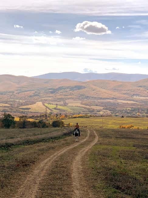 Escape Sofia: horse ride through Bulgaria´s beauty - Booking details that can save you trouble