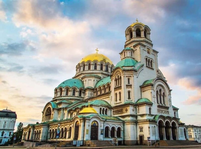 ✨Experience Sofia - nature, history, horse riding and SPA✨ - Meeting at Alexander Nevsky Cathedral