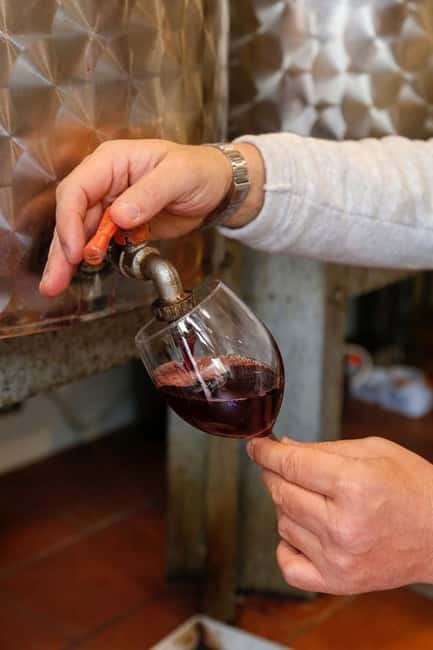Florence: Private Horseback Ride with Wine Aperitivo - Timing, clothing, and weather concerns