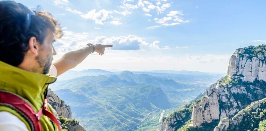 From Barcelona: Horseback Tour in Montserrat National Park - From the monastery to the ranch