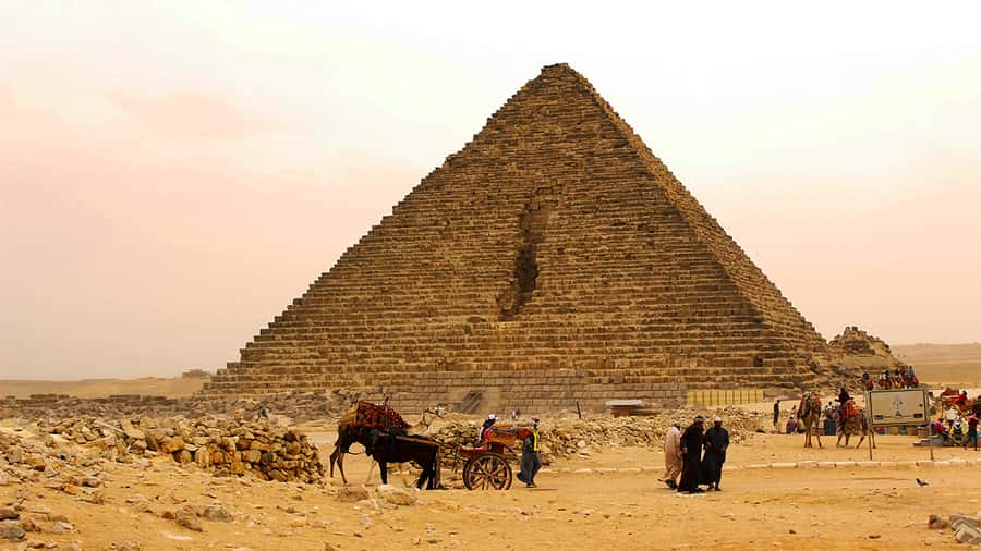 From Cairo: Camel or Horse Ride Tour Around Giza Pyramids - The Sphinx, a short but important stop