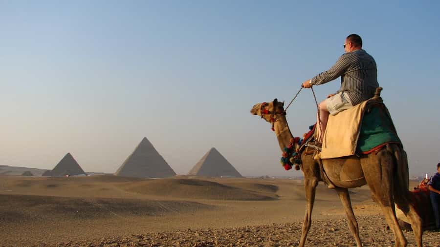 From Cairo: Camel or Horse Ride Tour Around Giza Pyramids - Sunrise, sunset, and the Nile claims