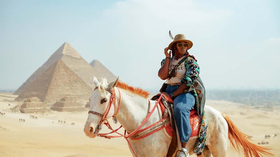 From Cairo: Camel or Horse Ride Tour Around Giza Pyramids - Leaving Cairo in a private car