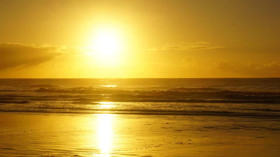 From Essaouira: 1-Hour Horse Ride with sunset - Reaching Essaouira’s open beach