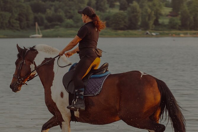 From Krakow: Horse Riding by the Lake Private Tour - Leaving Krakow for Jezioro Rożnowskie