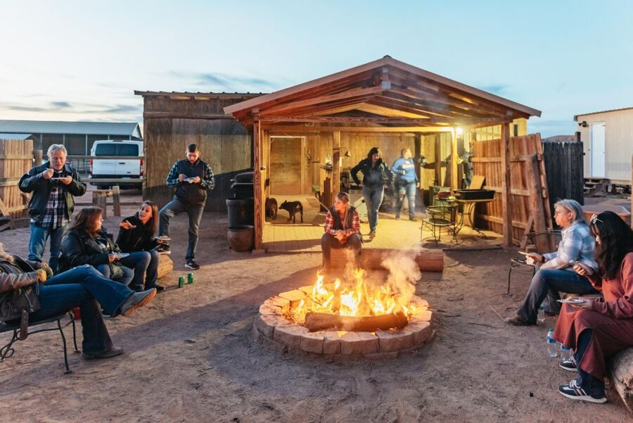 From Las Vegas: Desert Sunset Horseback Ride with BBQ Dinner - What to wear and what to bring