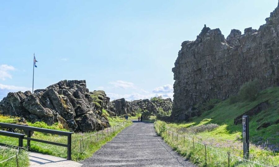 From Reykjavík: Full-day Golden Circle & Horse Riding Tour - Gullfoss: the powerful final sight
