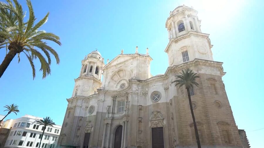 From Seville: Jerez, Cádiz and Andalusian Horses - What to bring and how to plan the day