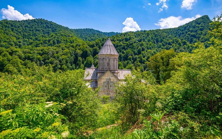 From Yerevan: Off-Road and Horseback Riding Adventure Tour - Old Dilijan and the road back