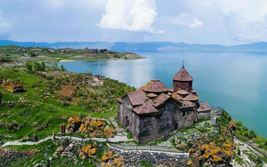 From Yerevan: Off-Road and Horseback Riding Adventure Tour - Lake Sevan and Sevanavank: culture before adventure