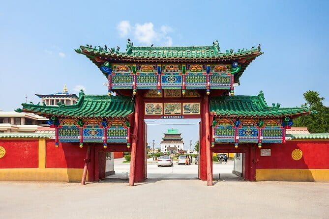 Full Day Chinggis Khaan Statue & Terelj NP Tour +Horseride, Eagle - Weather, cancellation, and planning notes