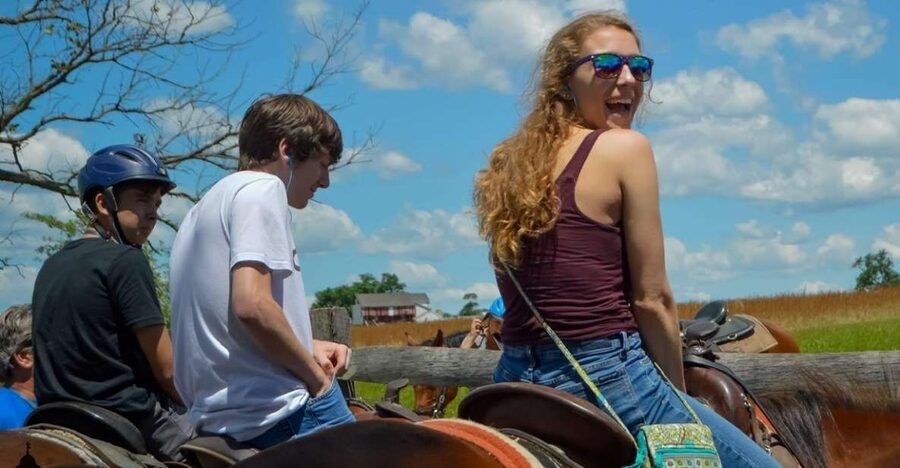 Gettysburg: Licensed Guided Battlefield Horseback Tour - Who should book this ride?