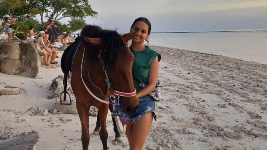 Gili Trawangan: Horse Riding on the Beach - Photos, horses, and the personal side of the ride