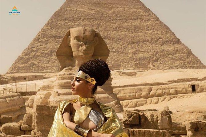 Giza Pyramids by Horse Carriage Half Day Tour - Starting with the Giza plateau