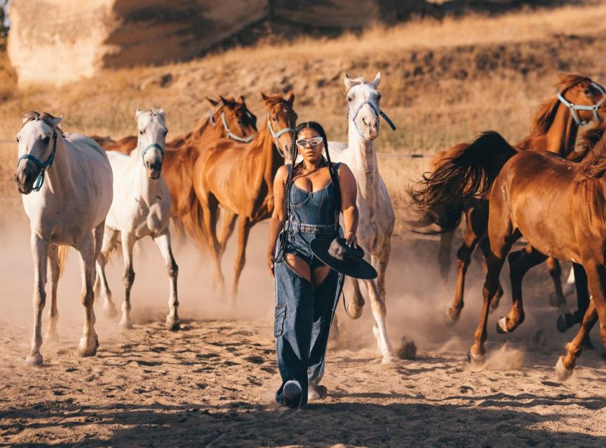 Goreme: Cappadocia Horse Riding Tour with Transfers - Meskendir Valley and the quieter trail