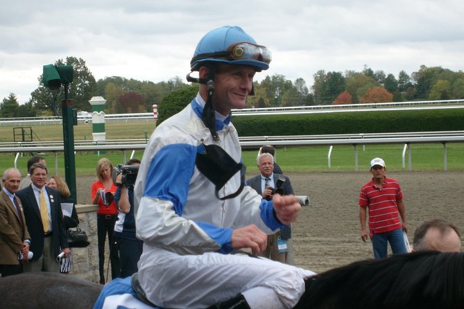 Half-Day Thoroughbred Horse Farm Tour in Kentucky - Keeneland: A Valuable Stop With Variable Access