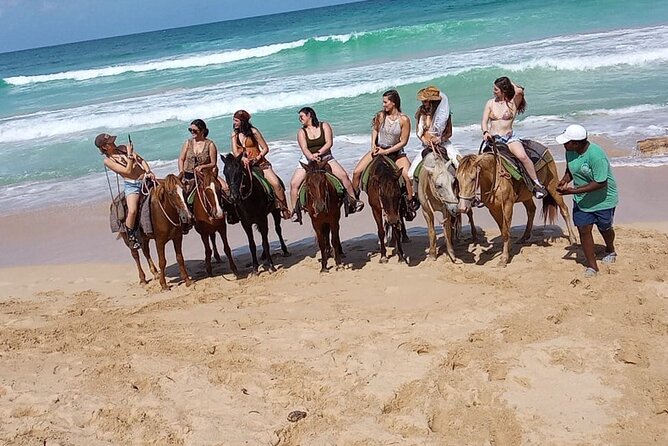 Horse back riding (Punta Cana/Bavaro) - Transport, pickup, and group size
