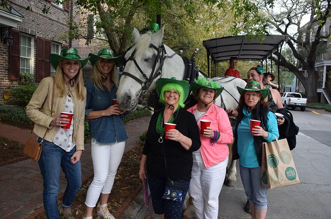 Horse Drawn Daytime Group Narrated Historic Overview Tour - The squares, parks, and streets along the route