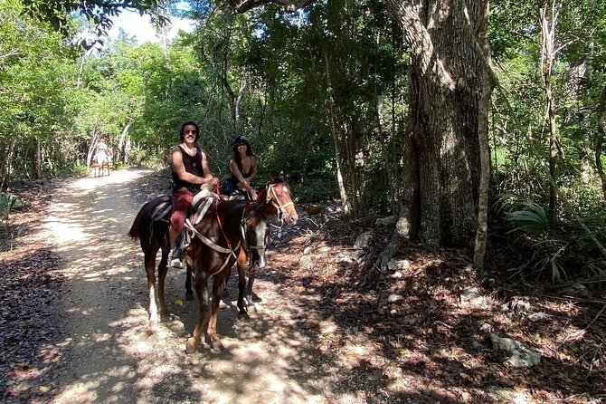 Horse Ride to Cenote Mil Columnas - Why the four-person limit matters