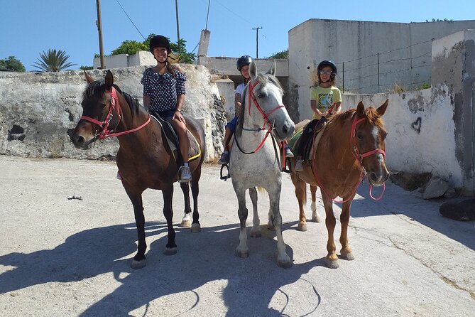 Horse Riding: Explore Secret Thera - Guide communication and the small-group feel