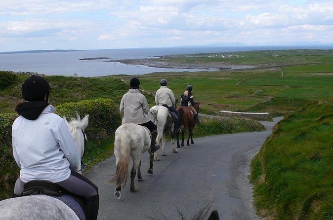Horse riding - Mountain Trail. Lisdoonvarna, Co Clare. Guided. 2 hours. - What to Bring and How to Prepare