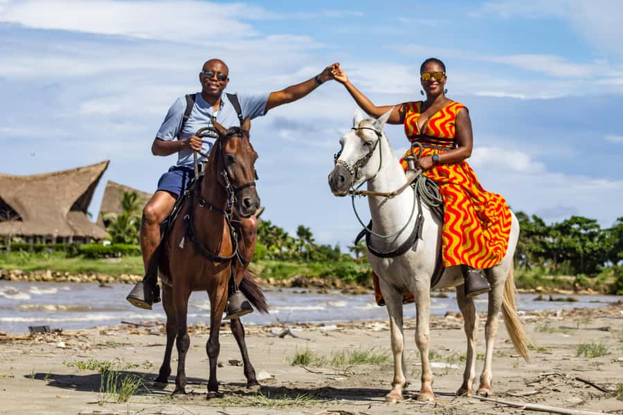 HORSE TOUR IN CARTAGENA BEACH - Key points to know before booking
