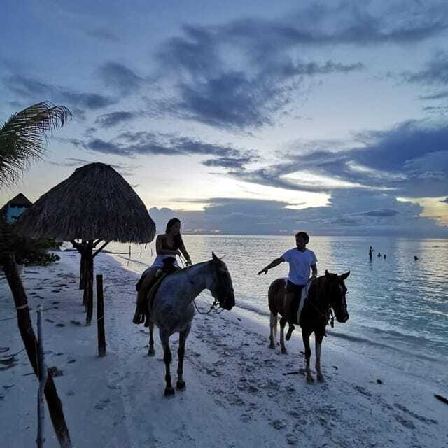 Horseback Adventure in Holbox - Clothing and comfort on the trail