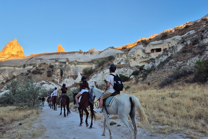 Horseback Ride in Göreme Valleys Cappadocia 2 hours - Meskendir Valley, tunnels and greenery between the rocks