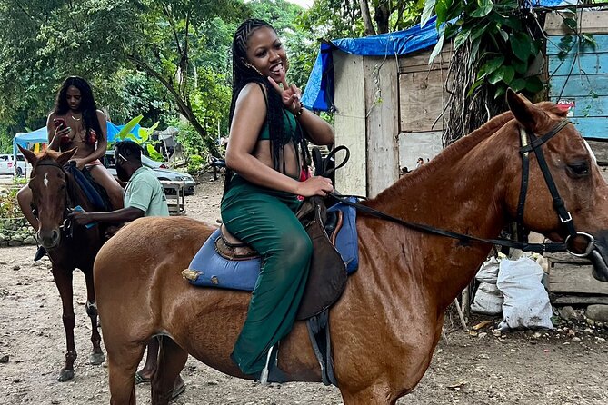 Horseback Riding Adventure in Jamaica - What the Guides Add to the Experience