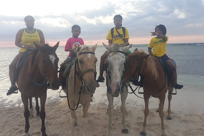 Horseback Riding and Swim Experience - Photos, shopping, and extra plans