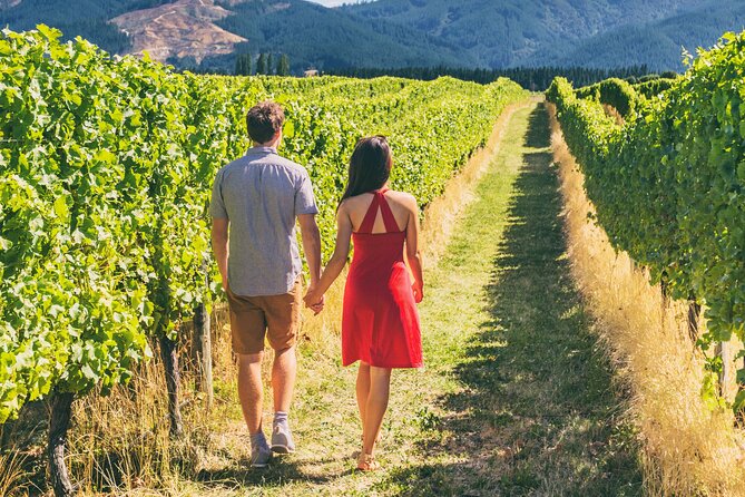 Horseback Riding and Wine Tasting Tour - The 90-minute ride through a Santa Barbara canyon