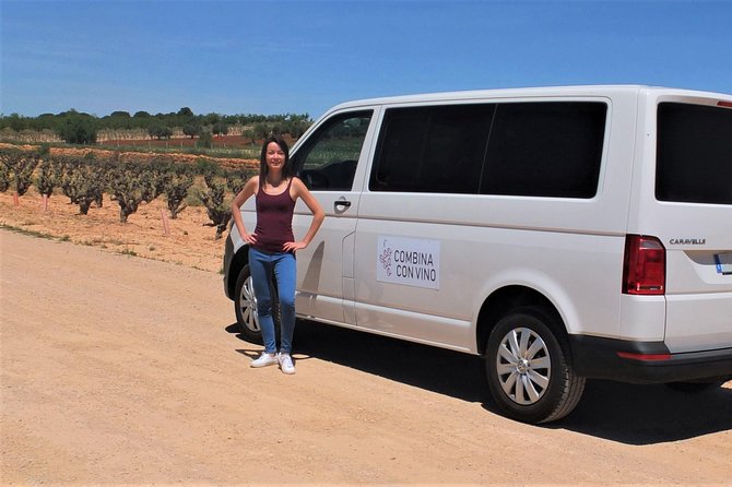 Horseback riding and wine tour (private tour) - Choosing three wines at the winery