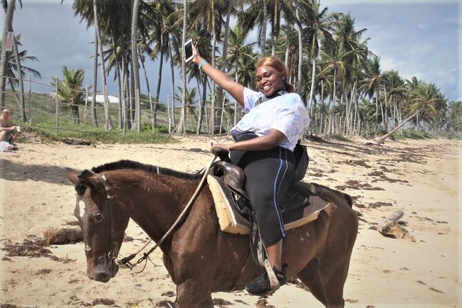 Horseback Riding at Macao Beach - Why the private format matters