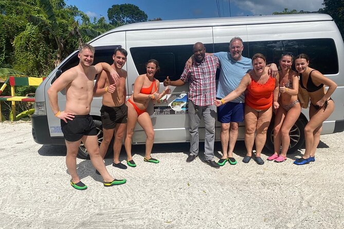Horseback riding, Blue hole or Dunn's River Combo - Price, timing, and what the $125 covers