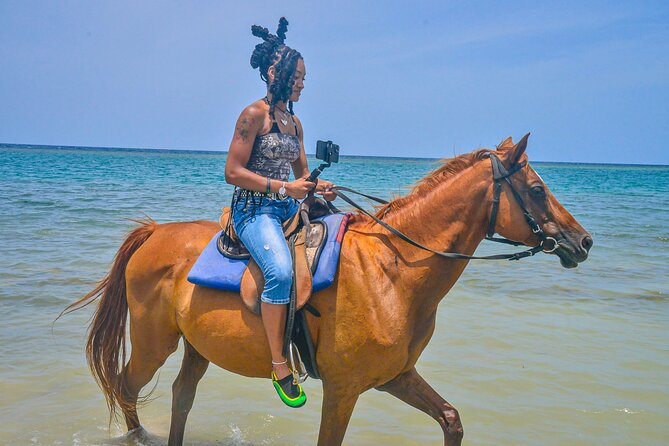 Horseback riding & bluehole secret falls from Montego Bay - Who will enjoy this Jamaican day best