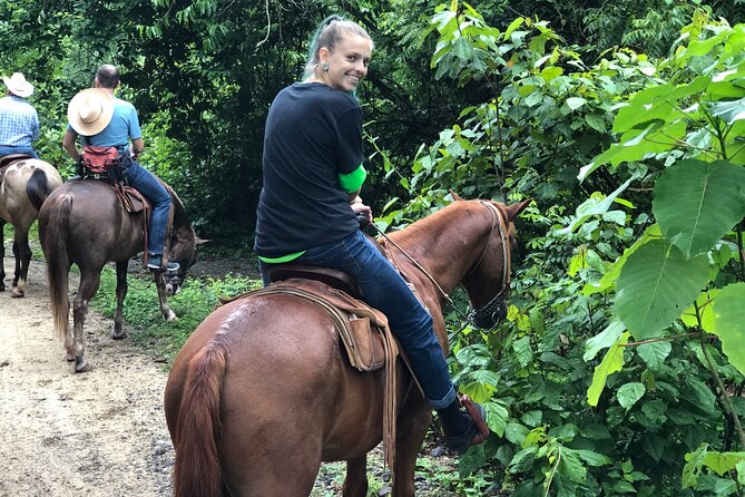 Horseback Riding Experience in Sierra Madre Mountains - River crossings and a break in the mountains