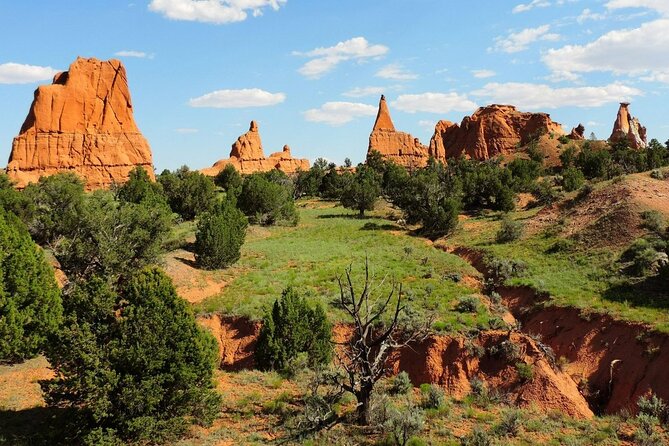 Horseback Riding Experience through Kodachrome with a Guide - Why the sand pipes make this ride special
