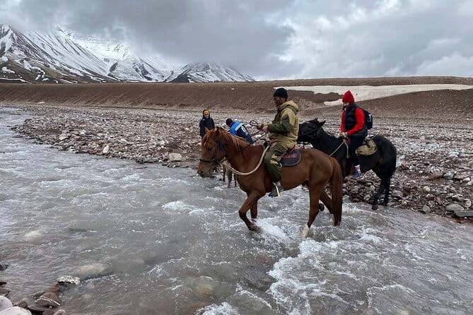 Horseback Riding in Alay Valley - Day two, riding toward Lenin Peak Base Camp