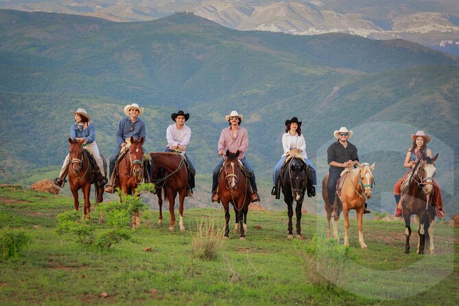 Horseback Riding in the Guanajuato Hills - What the Carbonera ride is really like