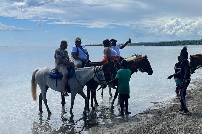 Horseback Riding in the Ocean from Ocho Rios & Runaway Bay - Five minutes to the beach, then into the sea
