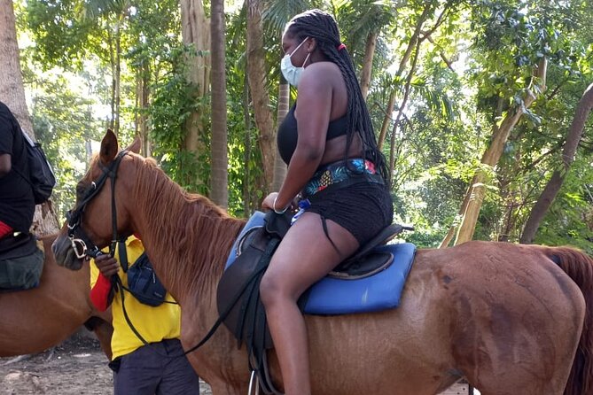 Horseback Riding plus Dunns River Falls Combo Private Tour - Should you book the Dunn’s River and horseback combination?
