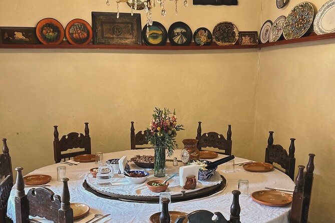 Horseback Riding through Mexican Haciendas - A traditional Hidalgo lunch