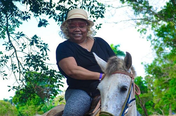 HorseBack Rinding to Macao Beach - Who should book this Macao Beach ride?