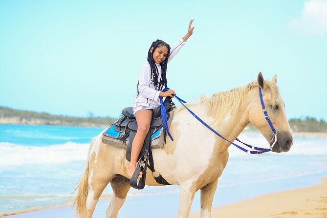 HorseBack Rinding to Macao Beach - What the three-hour outing feels like