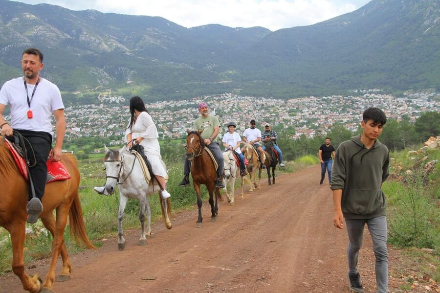 Icmeler Horse Riding Through The Rivers and Forest - Who should book this Icmeler horse safari?