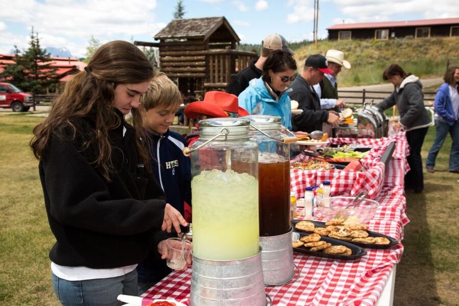 Jackson Hole: Dinner Cookout & Bridger-Teton Horseback Ride - What the 90-minute timing really means