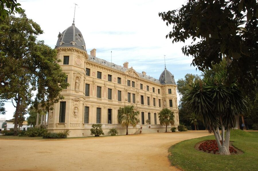 Jerez de la Frontera: Andalusian Horse Dance and Museums - Arriving at the Royal Andalusian School