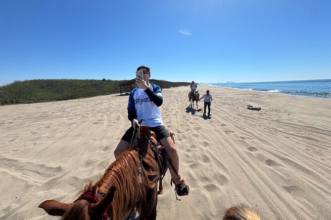 Jungle and Beach Horseback ride Tour in Pacific Coast - Shopping and the family-run ranch atmosphere