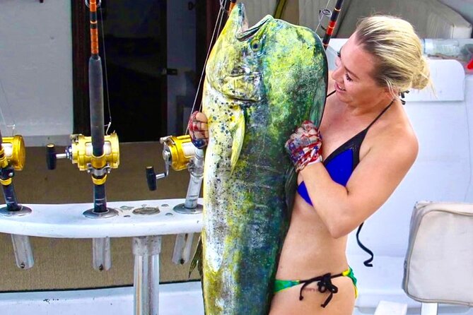 Key West Private Fishing Charters- 4 HRS 36 FT HATTERAS COWBOY - Leaving Key West aboard the 36-foot Hatteras Cowboy